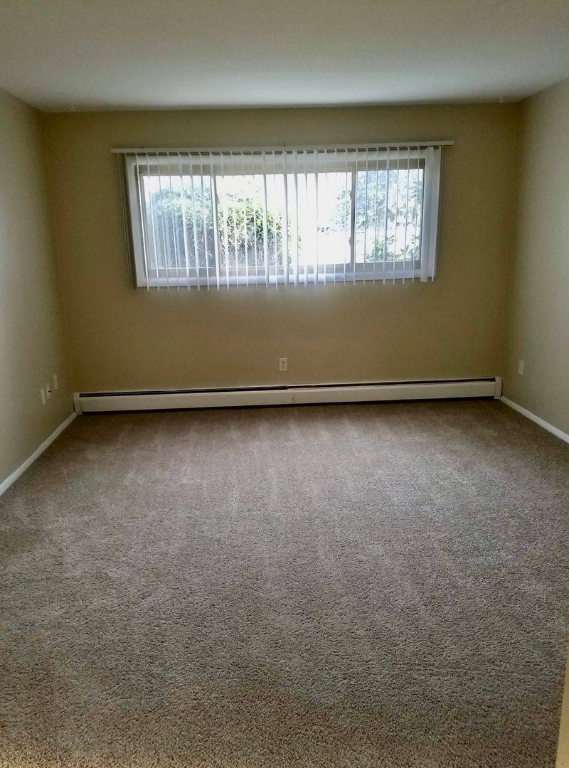 Apartment for rent at 1038 Glenaire Dr NW, Grand Rapids, MI 49544