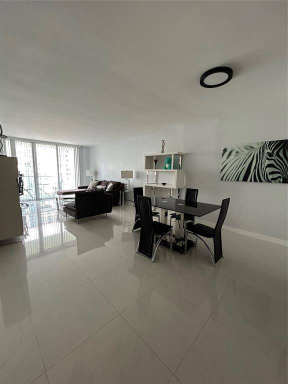Apartment for rent at 19380 Collins Ave #615, North Miami Beach, FL 33160