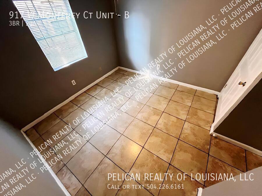 Apartment for rent at 917 W Monterey Court #B, Gretna, LA 70056