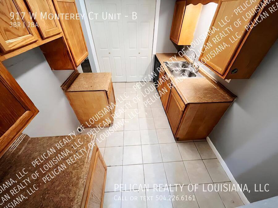 Apartment for rent at 917 W Monterey Court #B, Gretna, LA 70056
