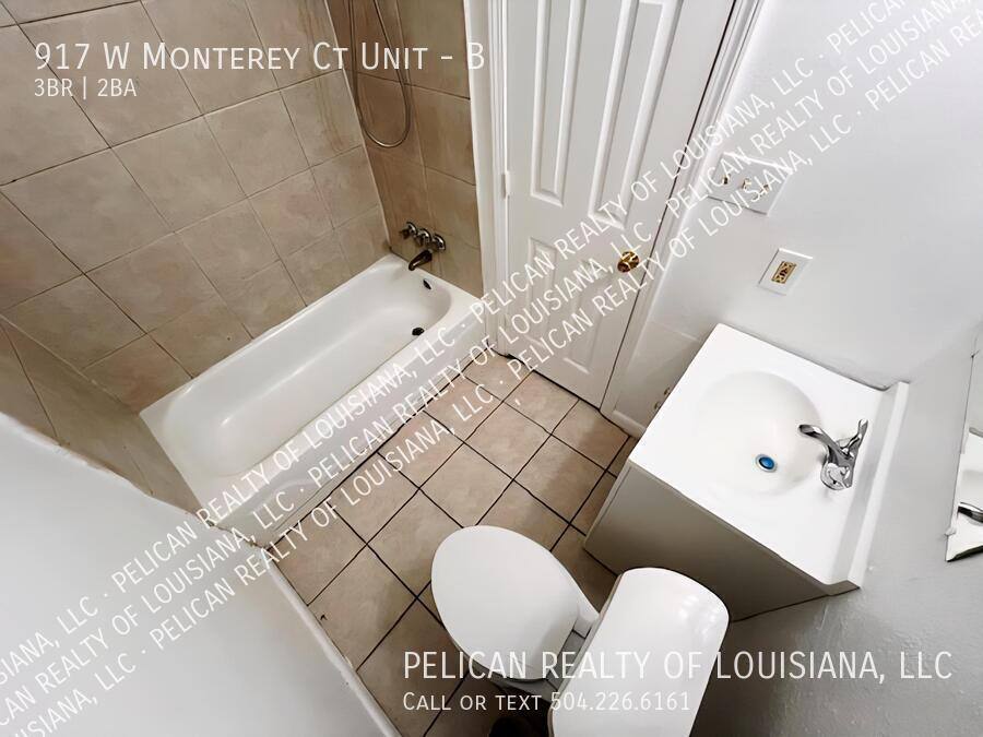 Apartment for rent at 917 W Monterey Court #B, Gretna, LA 70056