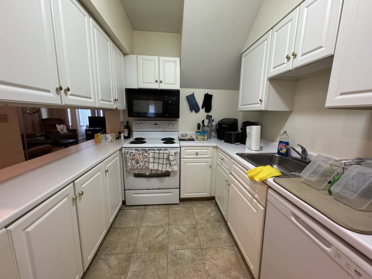Townhouse for rent at 8 Glencoe St #6, Brighton, MA 02135