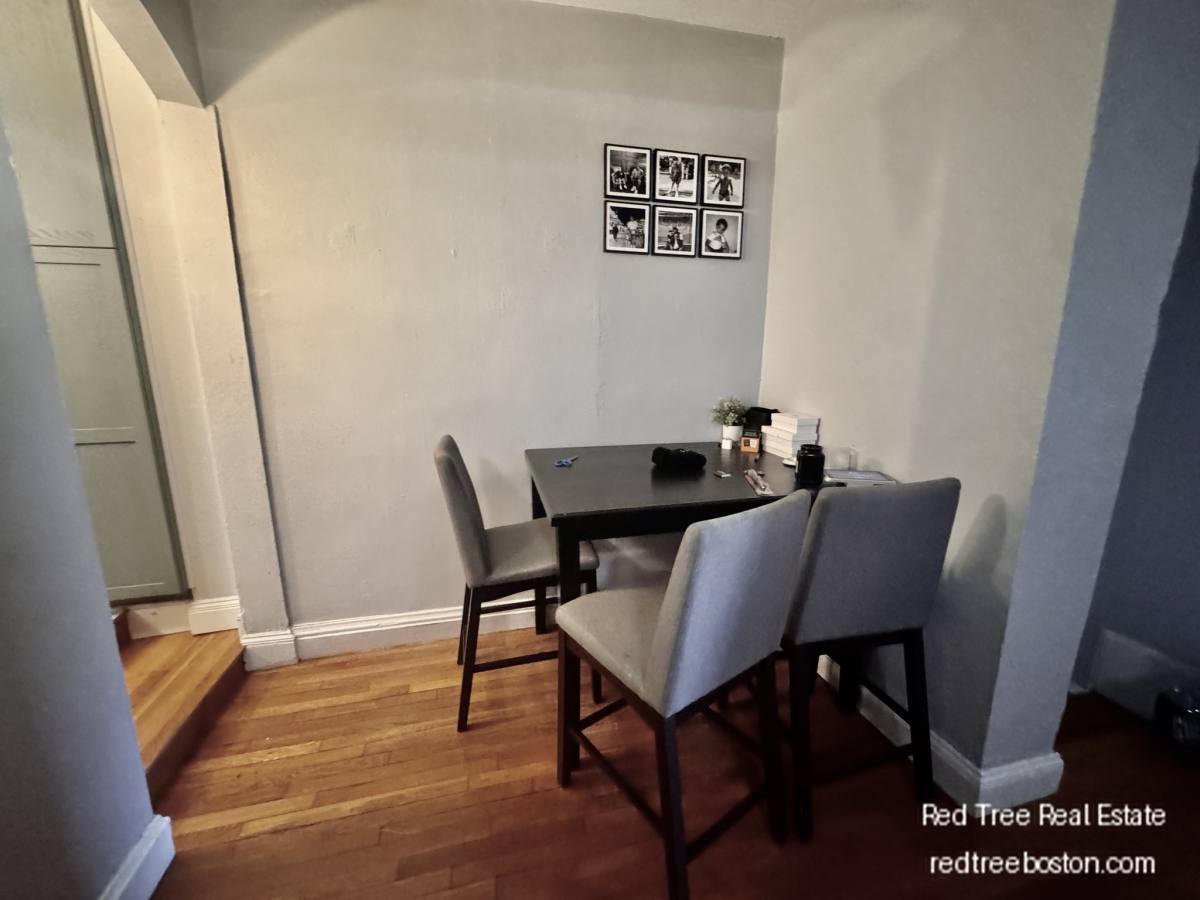 Apartment for rent at 1662 Commonwealth Ave #11, Brighton, MA 02135