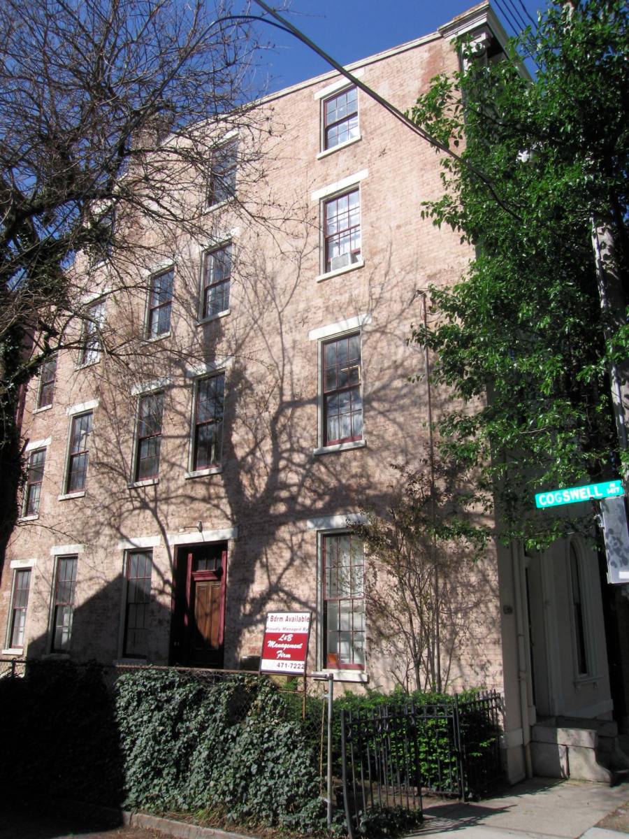 Apartment for rent at 225 Orchard St, Cincinnati, OH 45202