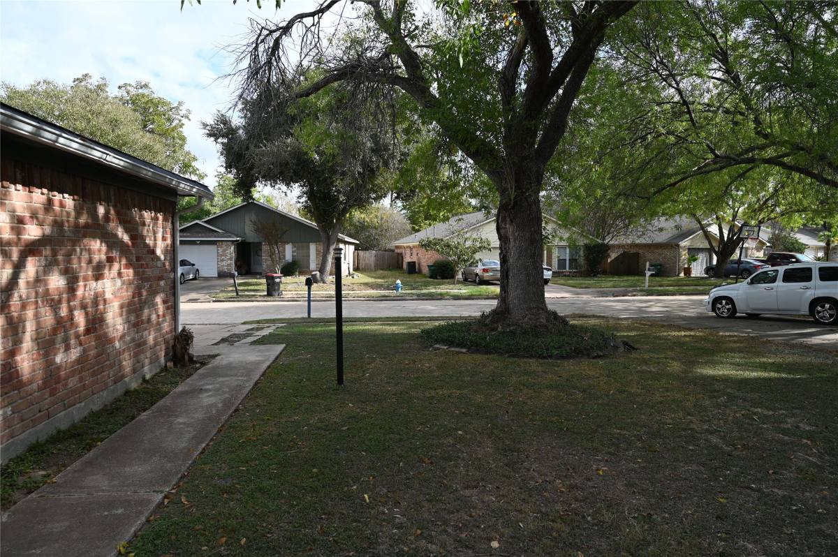 Apartment for rent at 22119 Singing Spurs Dr, Katy, TX 77450