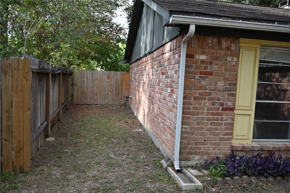 Apartment for rent at 22119 Singing Spurs Dr, Katy, TX 77450