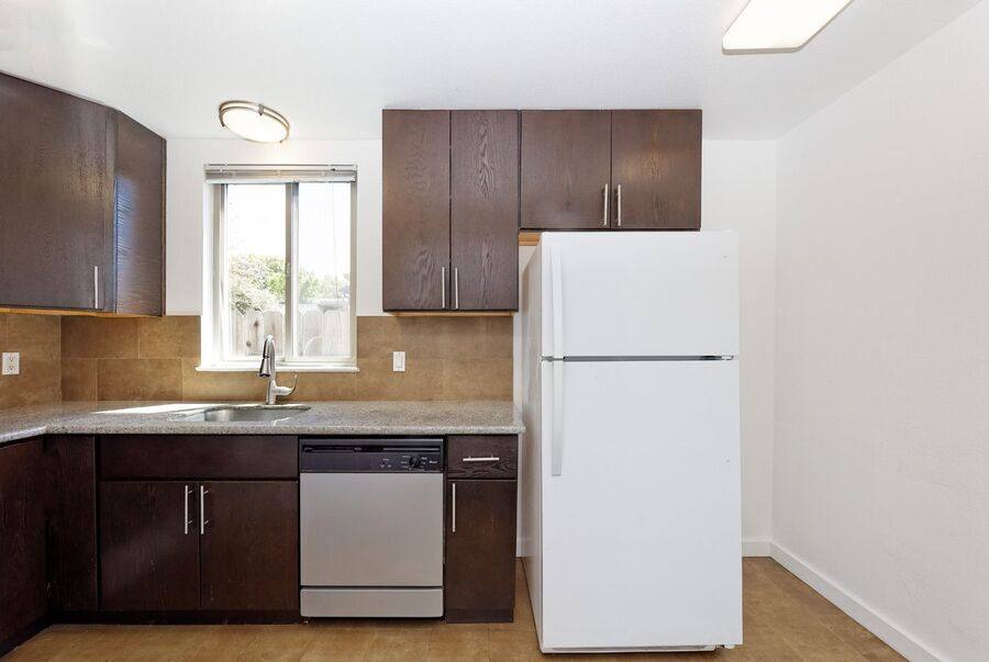 Apartment for rent at 2231 Ward St E, Berkeley, CA 94705