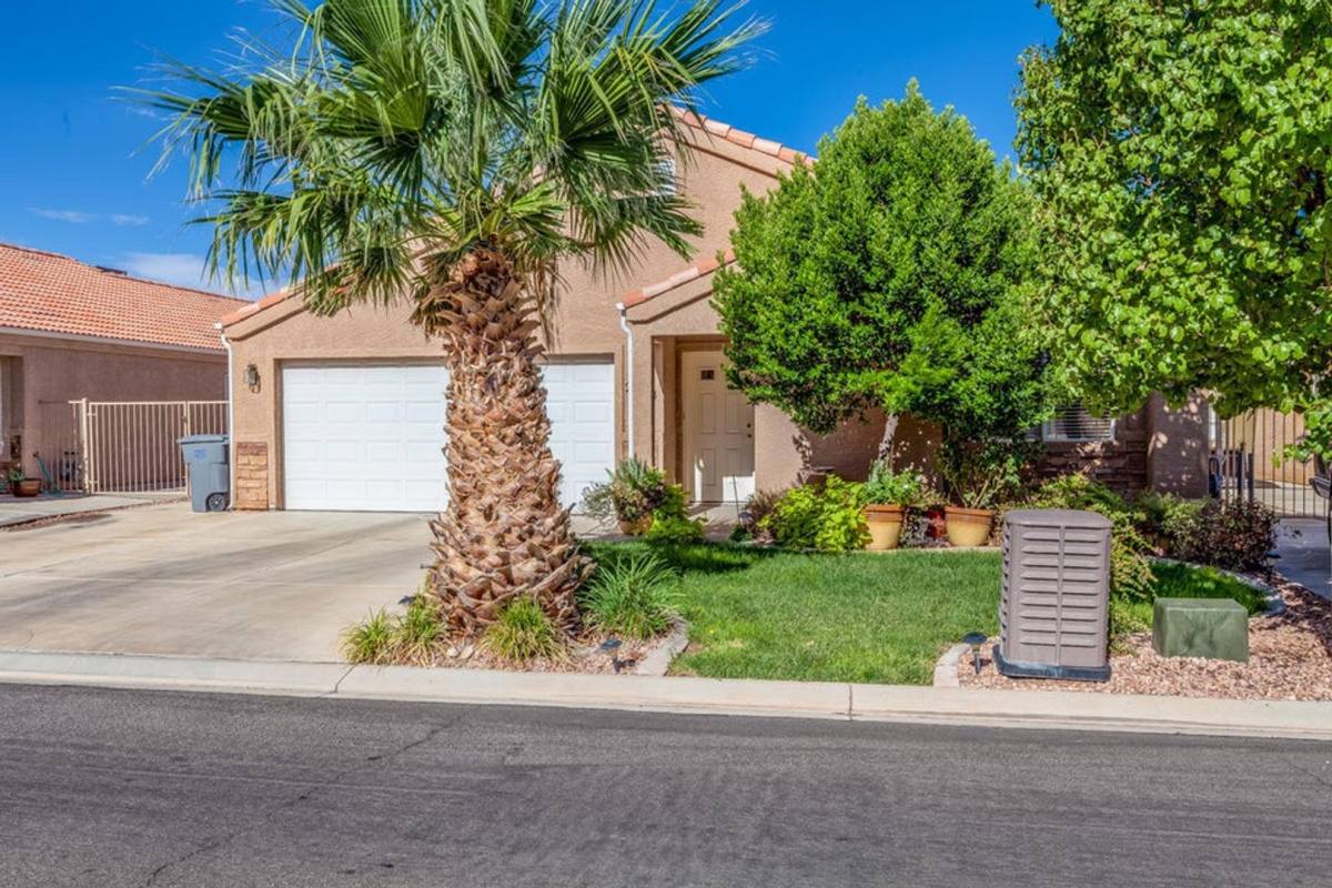 House for rent at 2494 S 725 W, Hurricane, UT 84737