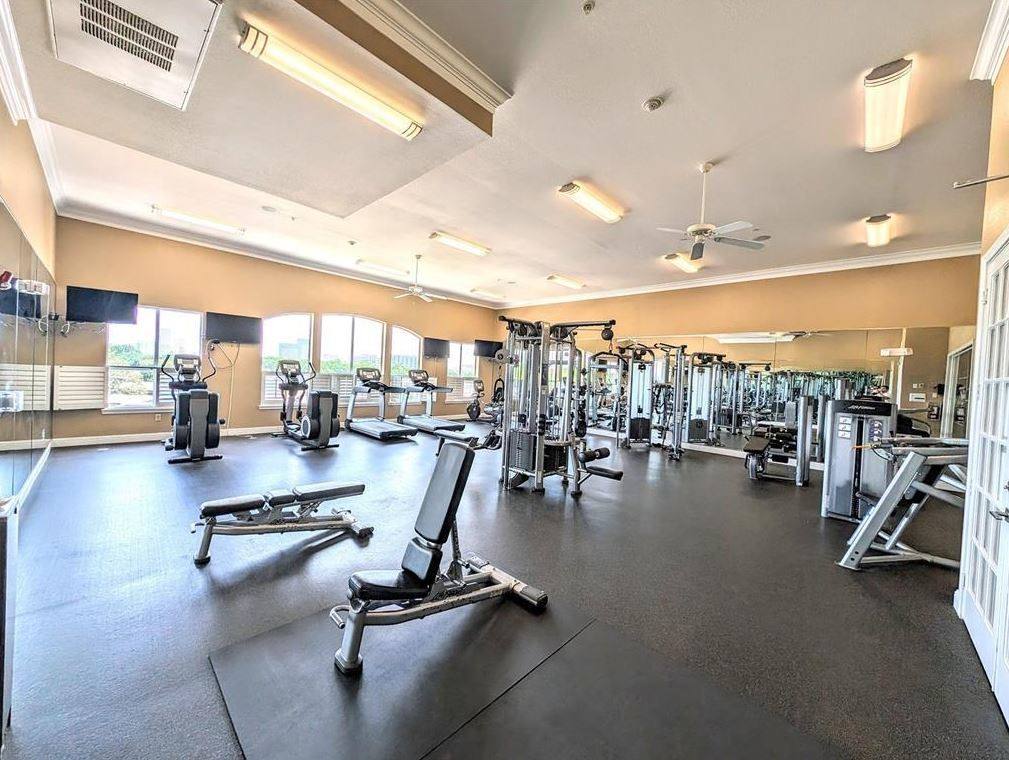 Apartment for rent at 7575 Kirby Dr #1104, Houston, TX 77030