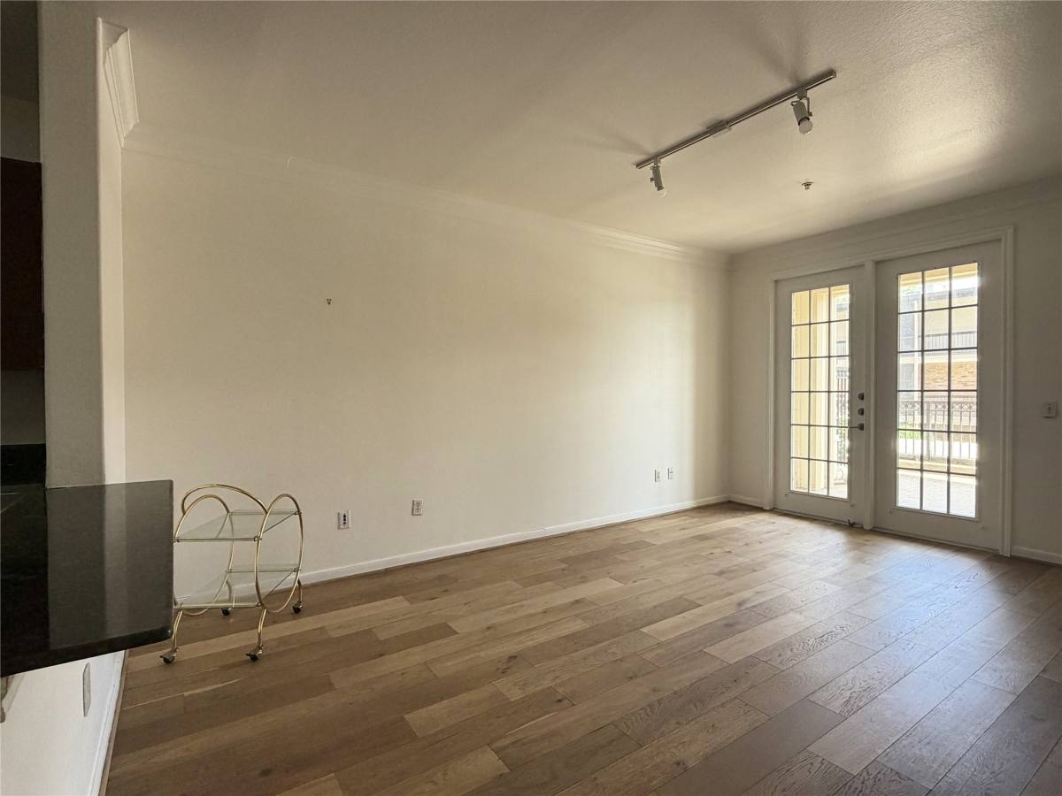 Apartment for rent at 7575 Kirby Dr #1104, Houston, TX 77030