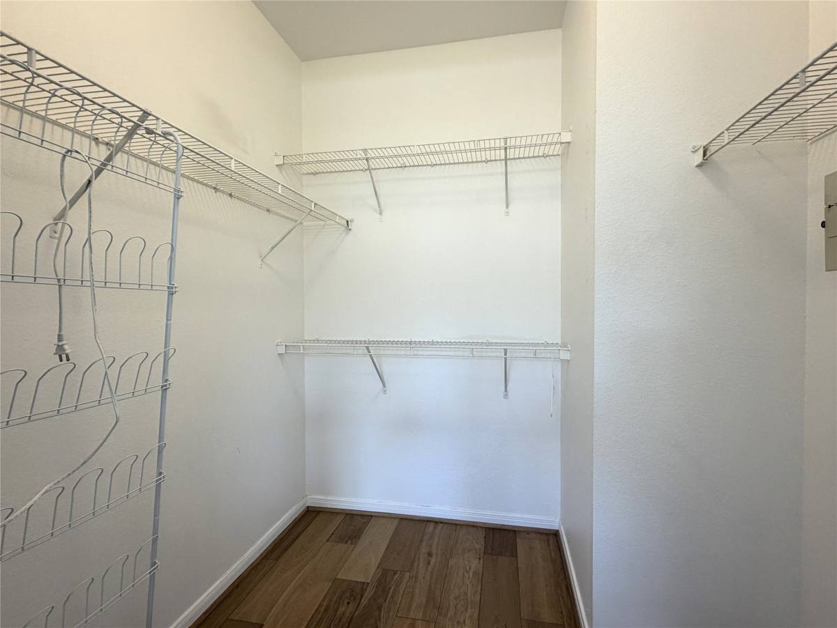 Apartment for rent at 7575 Kirby Dr #1104, Houston, TX 77030