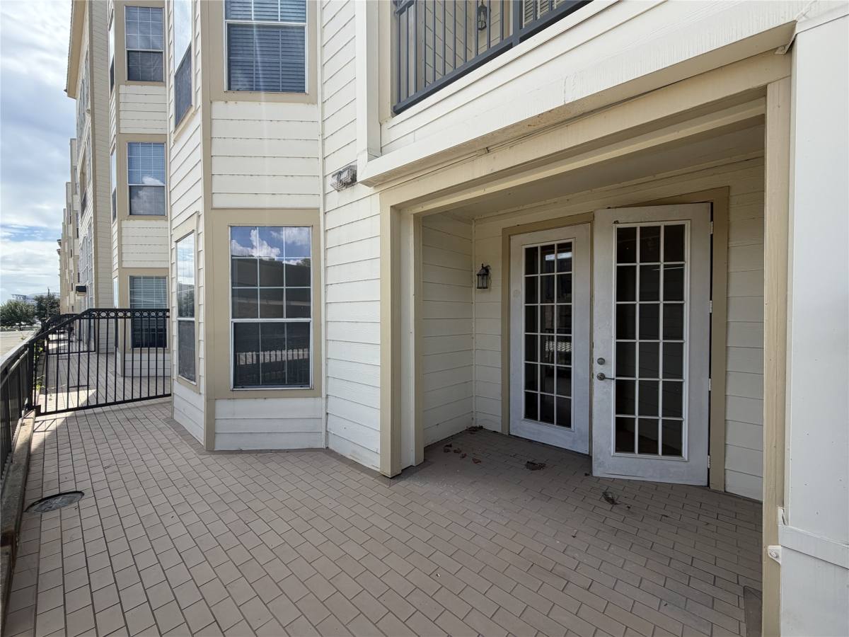 Apartment for rent at 7575 Kirby Dr #1104, Houston, TX 77030