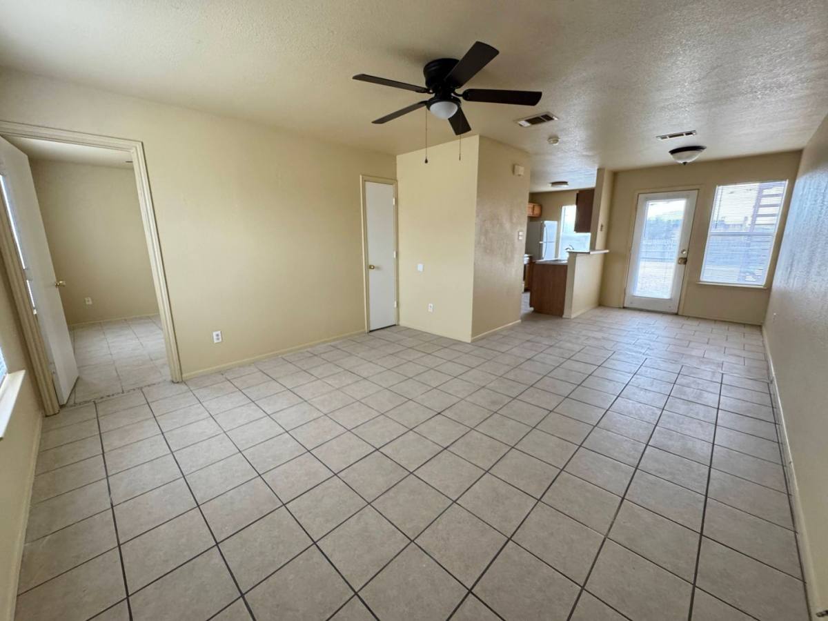 Apartment for rent at 5702 Greengate Dr, Killeen, TX 76543