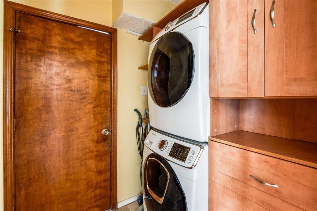 Apartment for rent at 3801 Silver Maple Dr, Carrollton, TX 75007