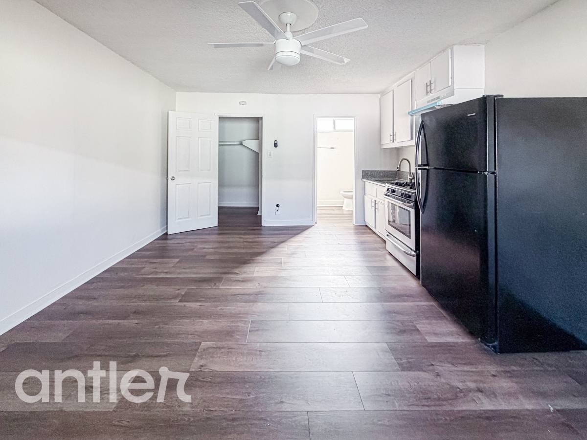 Apartment for rent at 9014 Orion Ave #23, North Hills, CA 91343