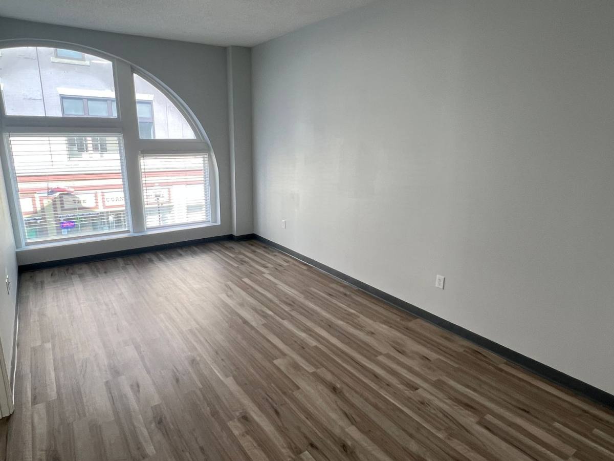 Apartment for rent at 207 5th St, Charleroi, PA 15022