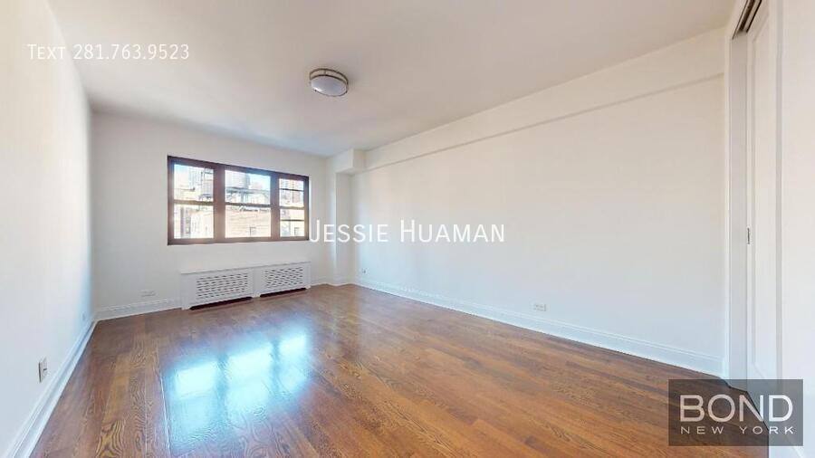 Condo for rent at 165 E 35th St #12, New York, NY 10016