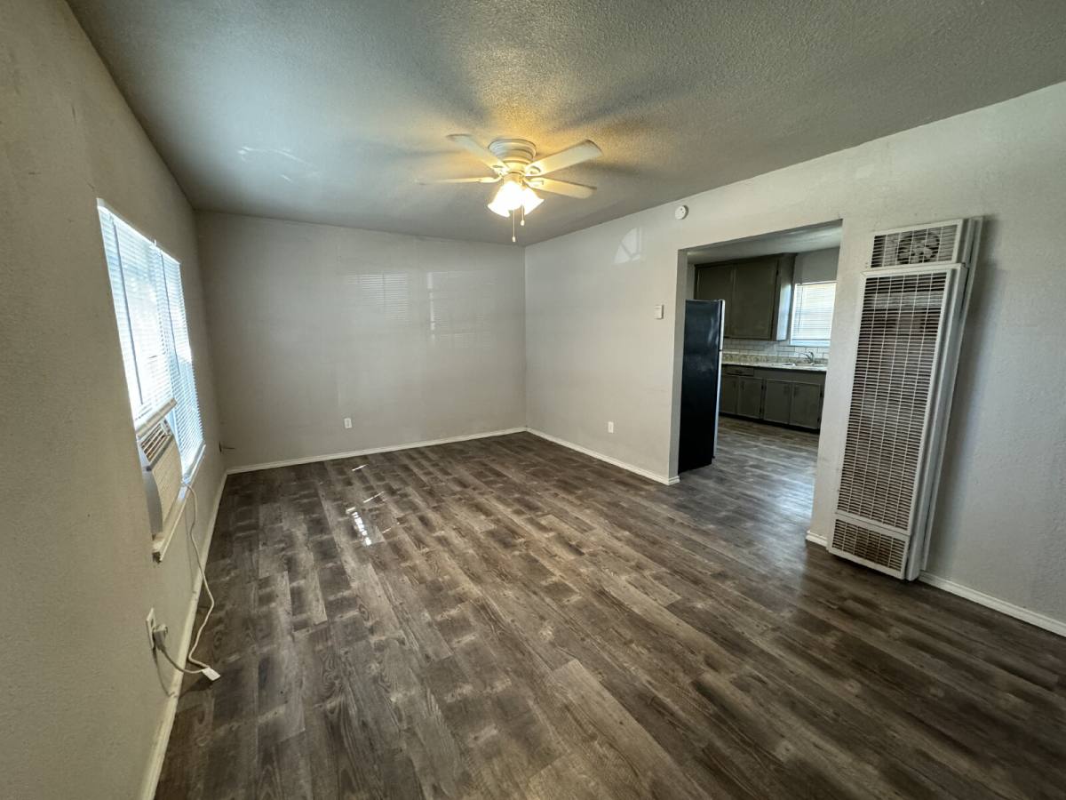 House for rent at 509 E Queens St, Lubbock, TX 79403