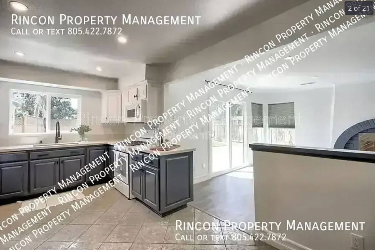 Apartment for rent at 2585 Warbler Ave, Ventura, CA 93003