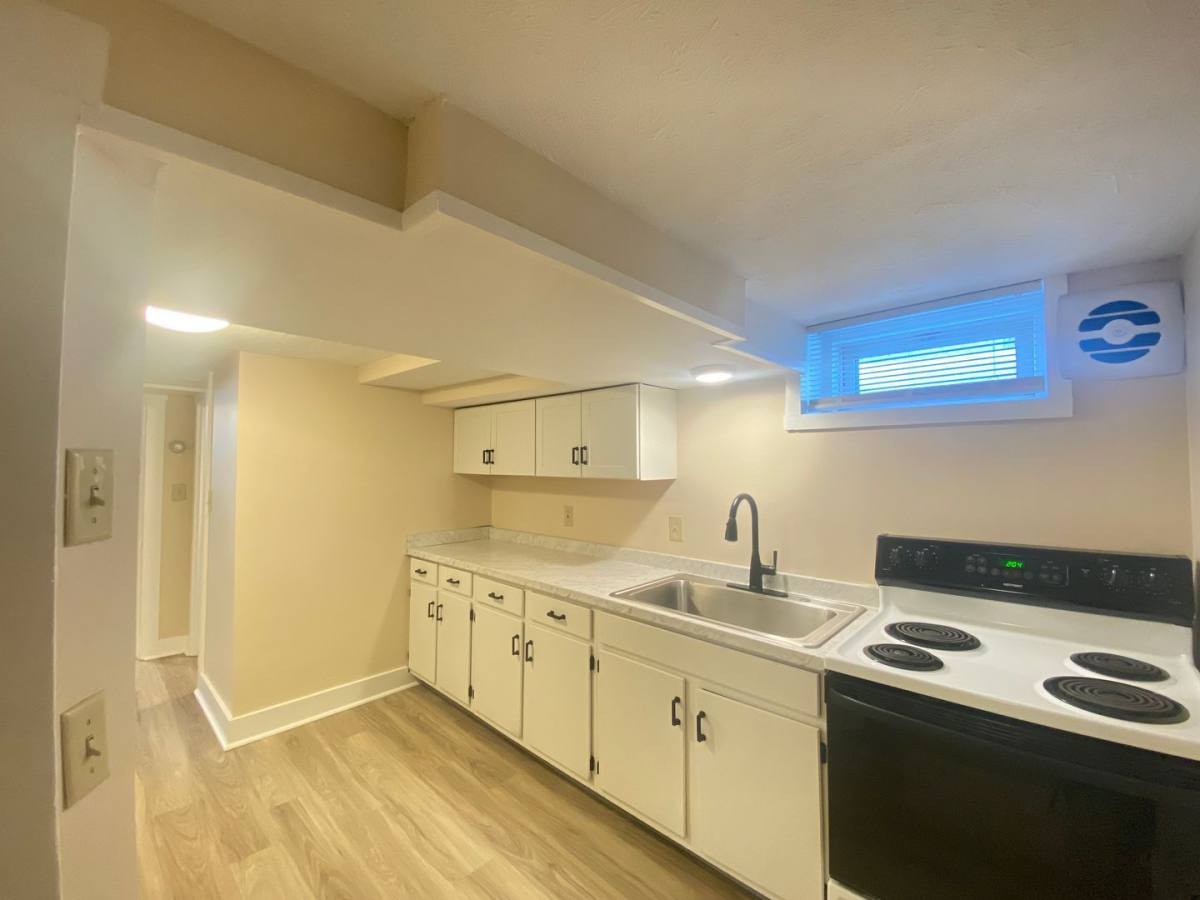 Apartment for rent at 16 Linwood St #A, Nashua, NH 03060