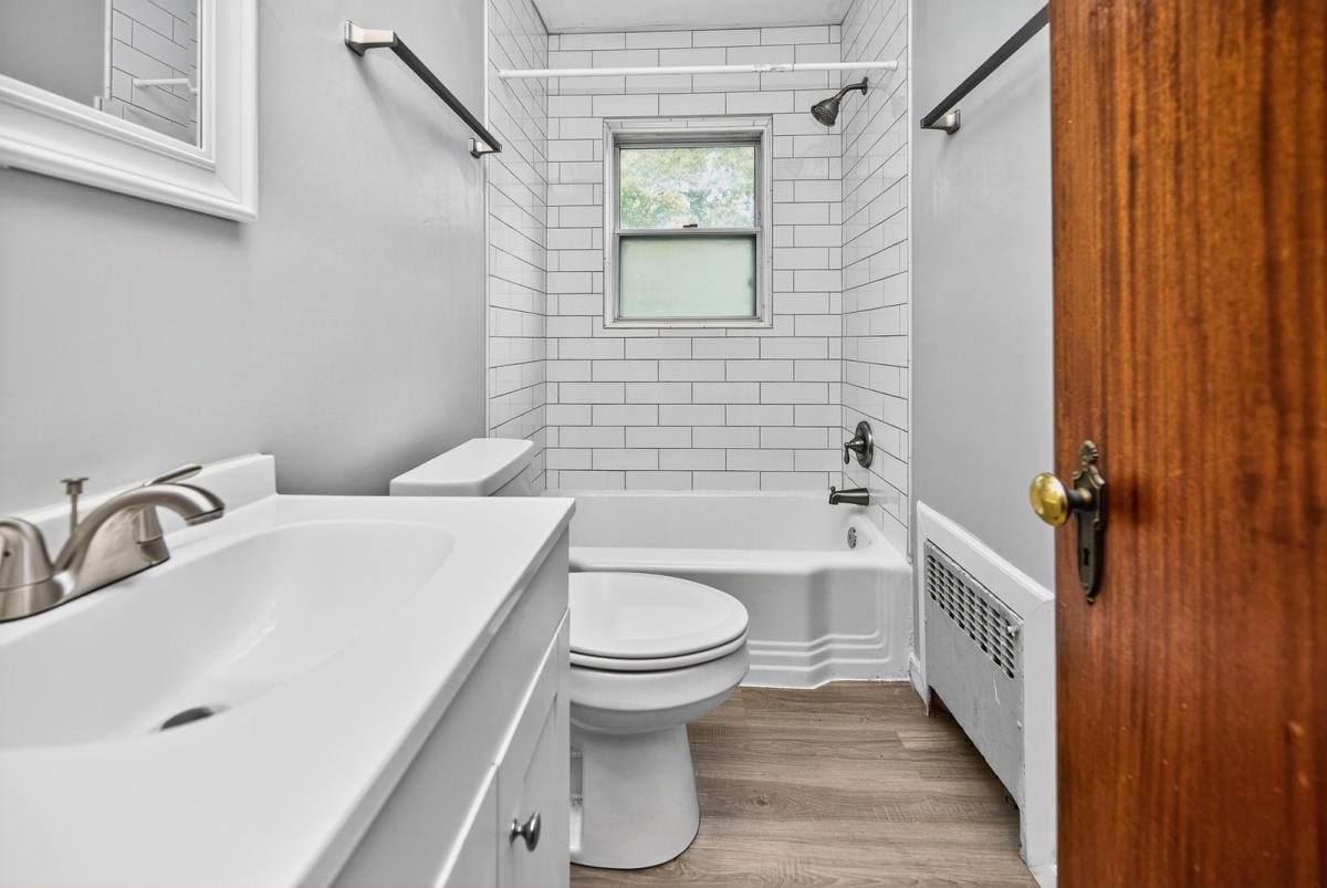 Apartment for rent at 242 Senator Place #1, Cincinnati, OH 45220