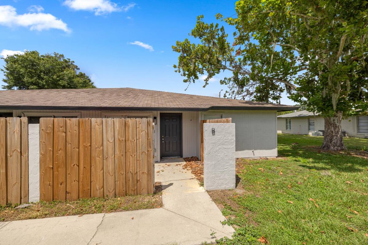 Apartment for rent at 5355 SE 29th Place #B, Ocala, FL 34480