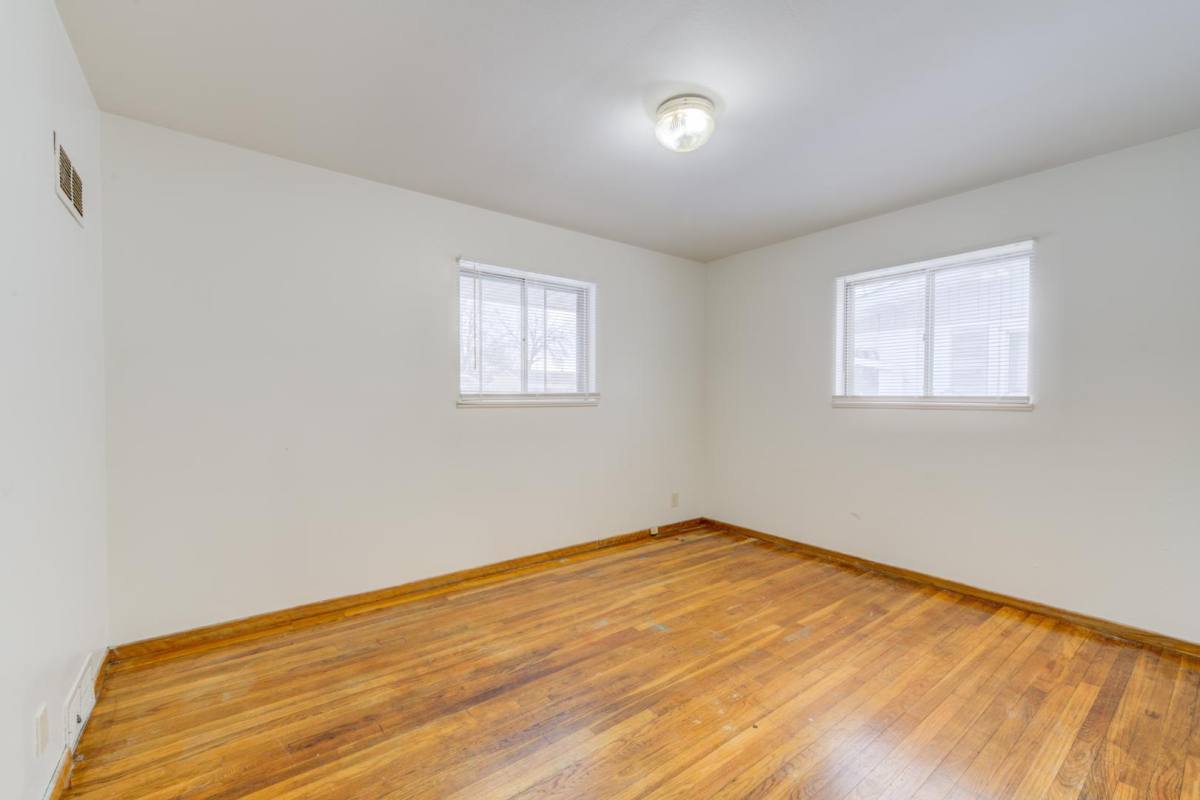 House for rent at 10219 Hobkirk Dr, Saint Louis, MO 63137
