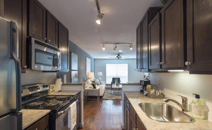 Apartment for rent at 3405 N Shepherd Dr #1174, Houston, TX 77018