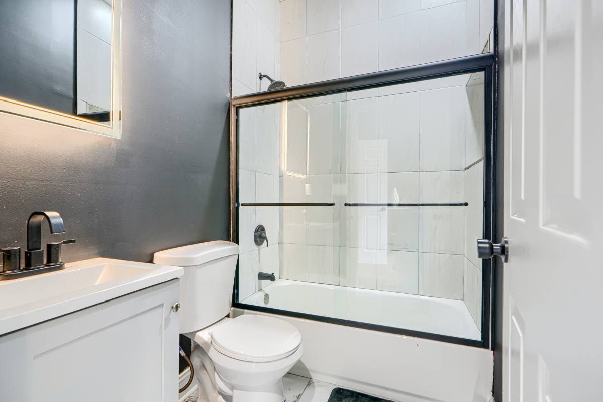 Apartment for rent at 613 N Carrollton Ave #C, Baltimore, MD 21217