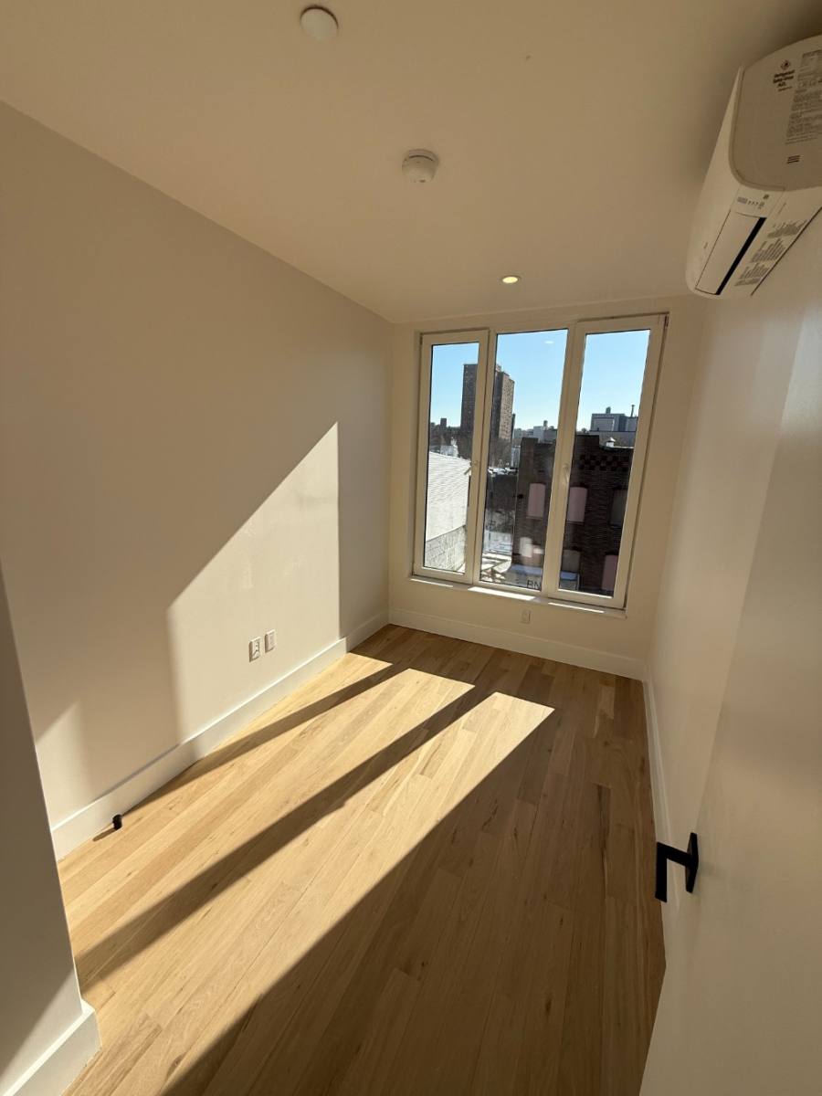 Apartment for rent at 96 Moore St #2A, Brooklyn, NY 11206