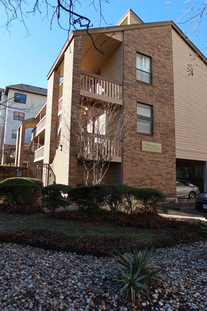 Condo for rent at 2210 Pearl #303, Austin, TX 78705