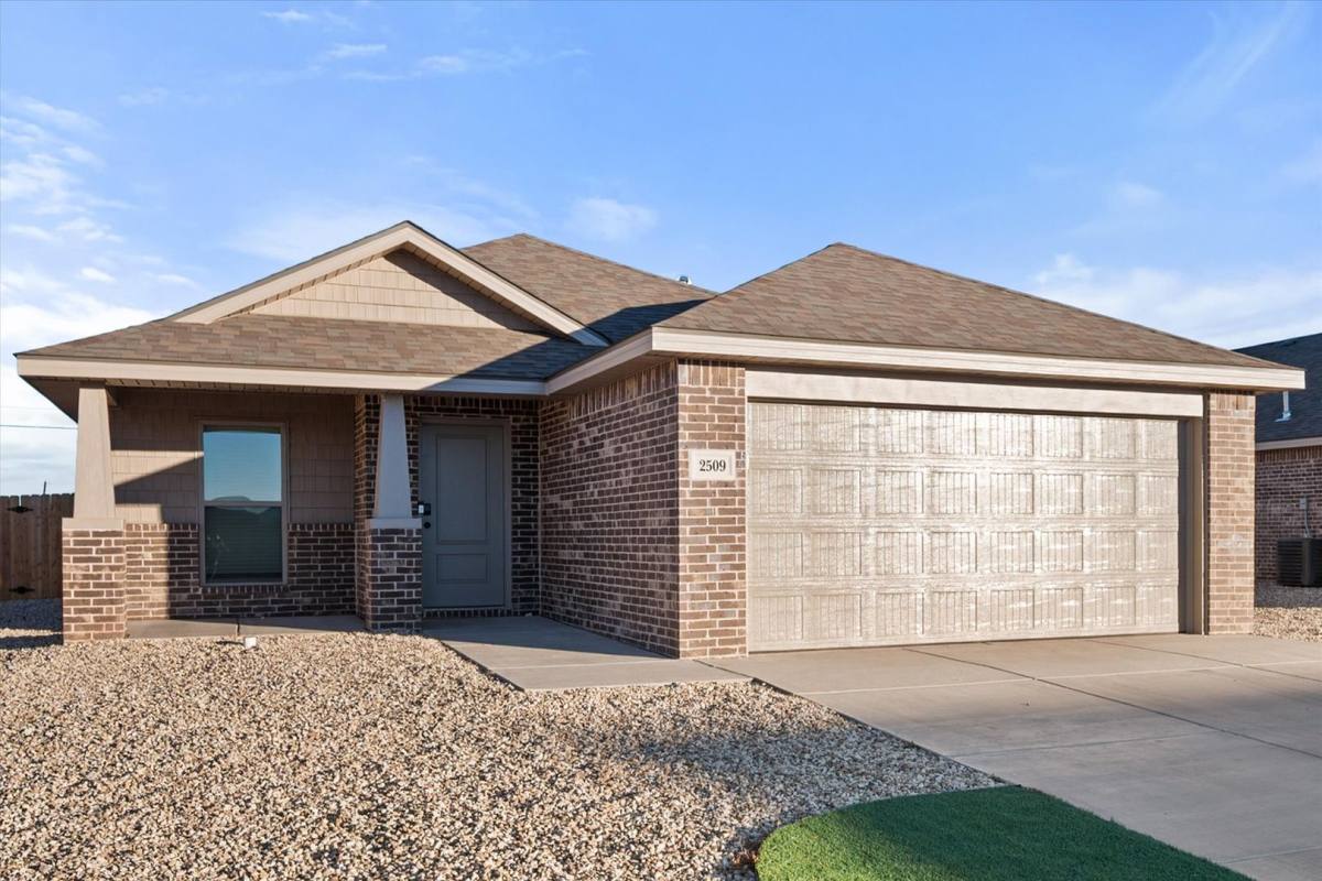 House for rent at 2509 Kenwood Ave, Lubbock, TX 79407