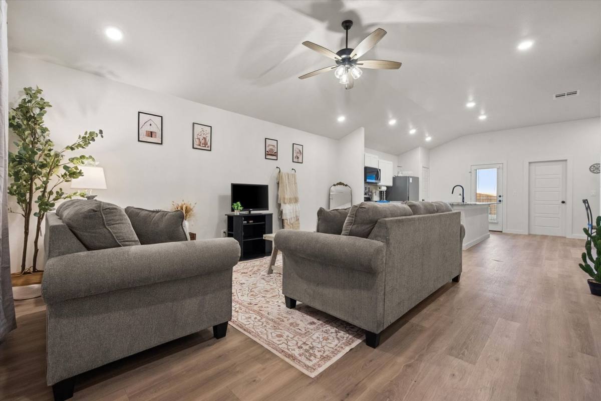 House for rent at 2509 Kenwood Ave, Lubbock, TX 79407