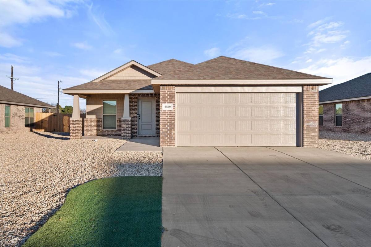 House for rent at 2509 Kenwood Ave, Lubbock, TX 79407