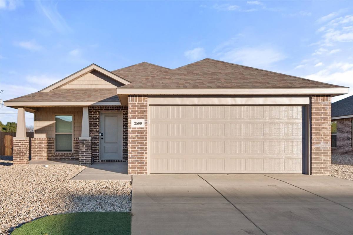 House for rent at 2509 Kenwood Ave, Lubbock, TX 79407