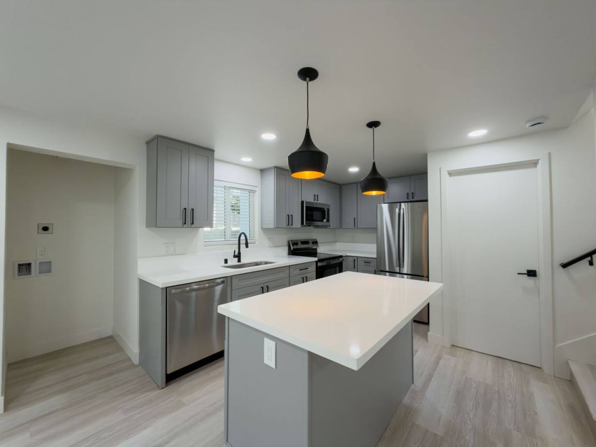Apartment for rent at 2757 Andreo Ave, Torrance, CA 90501