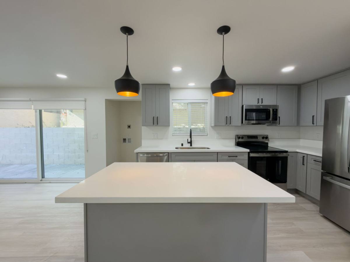 Apartment for rent at 2757 Andreo Ave, Torrance, CA 90501