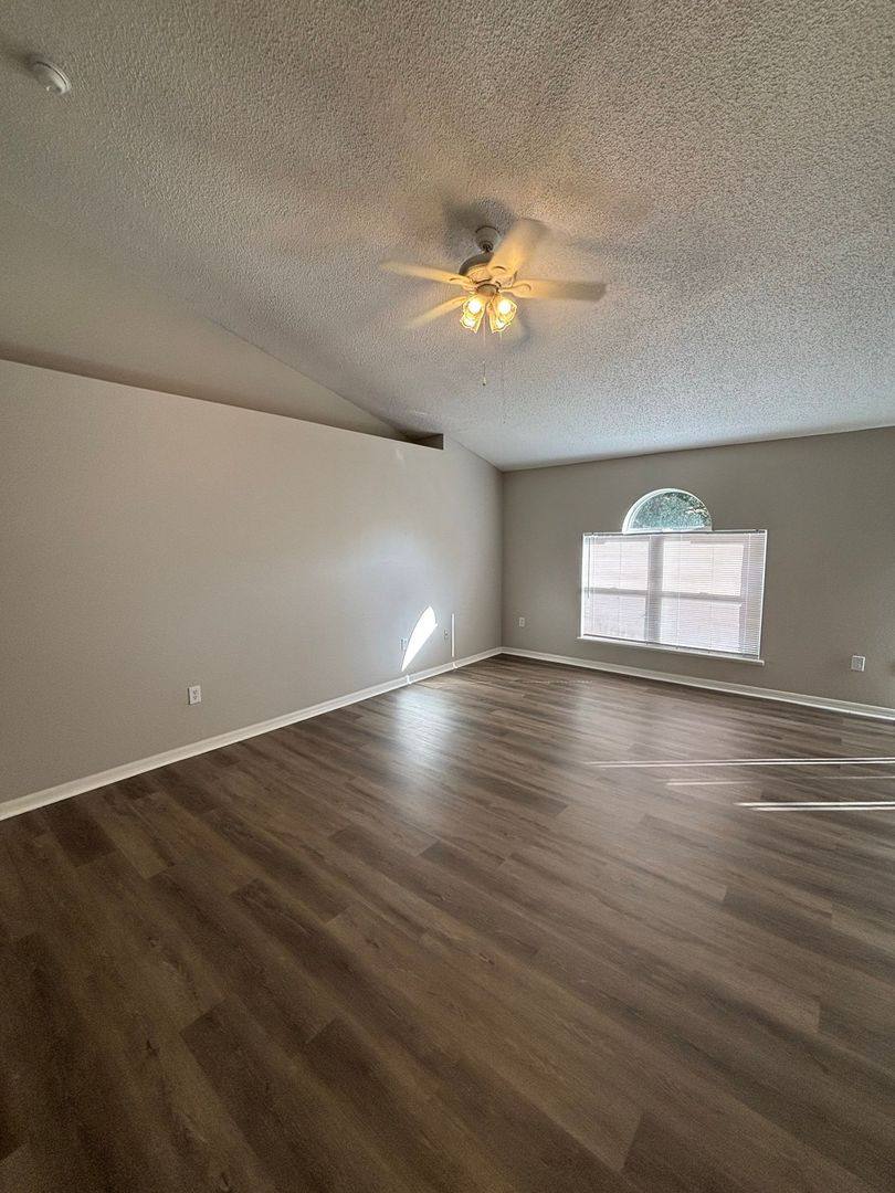 House for rent at 1613 Sail Dr, Kissimmee, FL 34759
