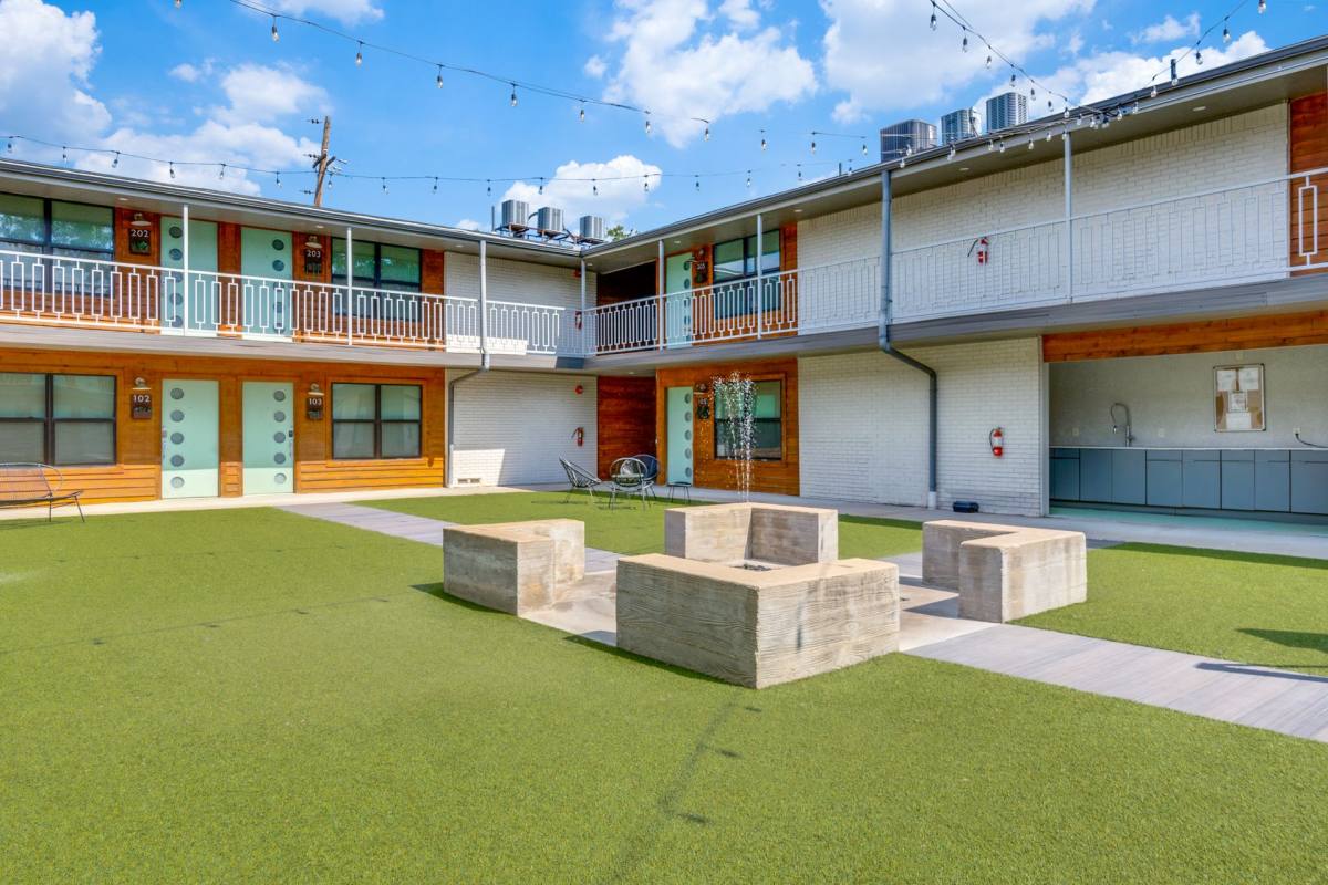 Apartment for rent at 5520 Gaston Ave, Dallas, TX 75214