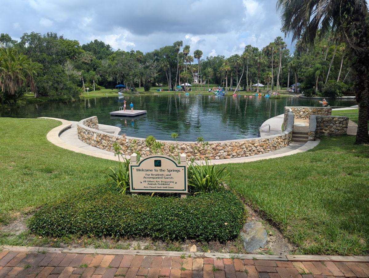 Condo for rent at 222 Crown Oaks Way, Longwood, FL 32779