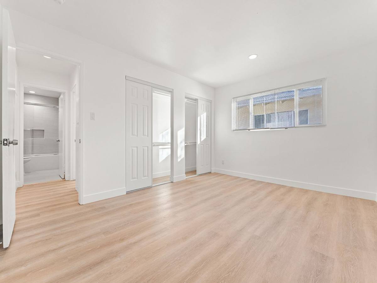 Apartment for rent at 308 S Laurel St, Santa Ana, CA 92704