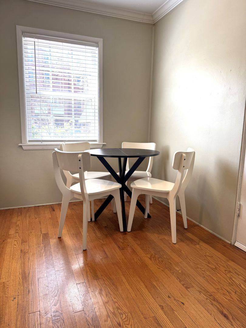 Apartment for rent at 529 N Whitham Ave, Fayetteville, AR 72701