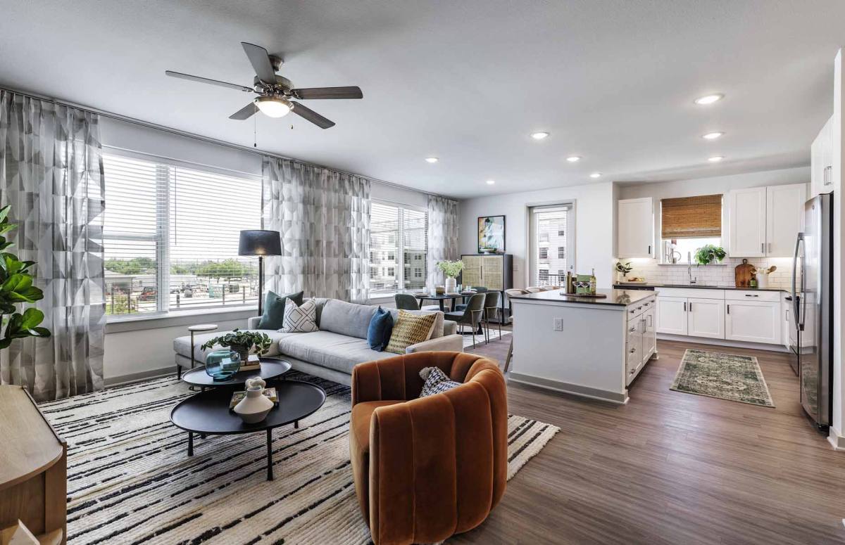 Apartment for rent at 2002 Plateau Vista Blvd #B4-19, Round Rock, TX 78665