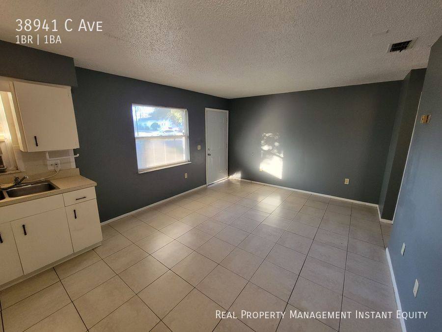 Apartment for rent at 38941 C Ave, Zephyrhills, FL 33542