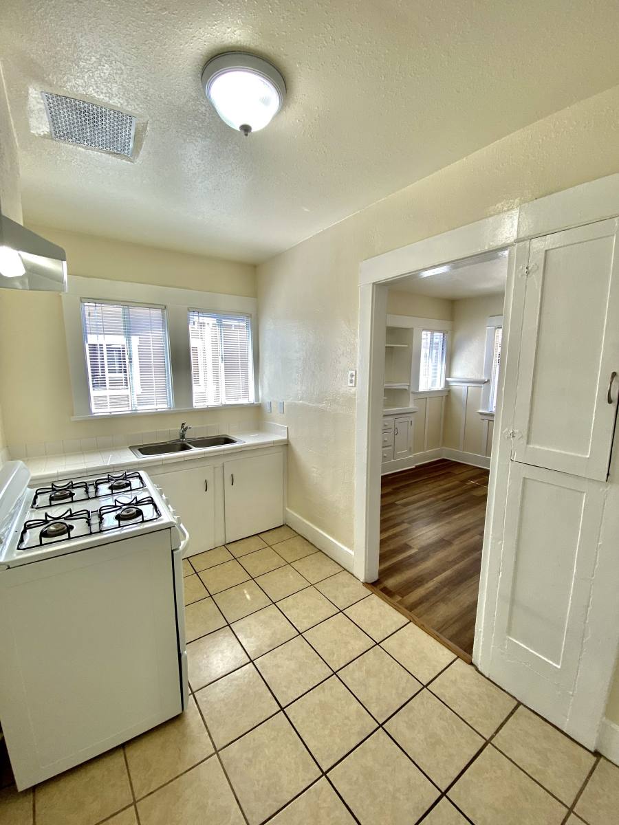 Apartment for rent at 1032 W 1st St #B, San Pedro, CA 90731