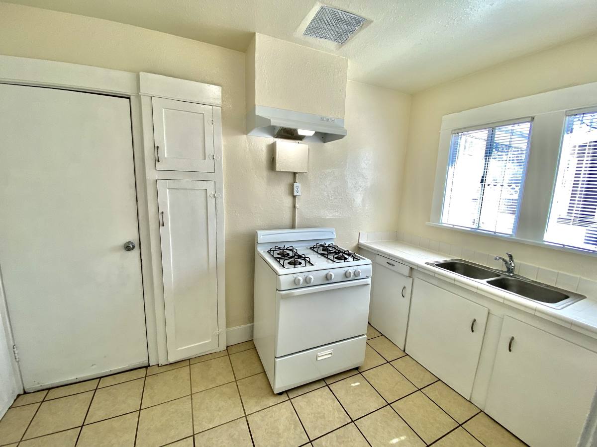 Apartment for rent at 1032 W 1st St #B, San Pedro, CA 90731