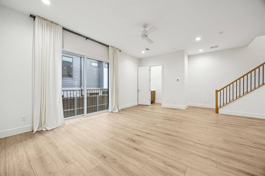 Townhouse for rent at 2206 Arroyo Ave #204, Dallas, TX 75219