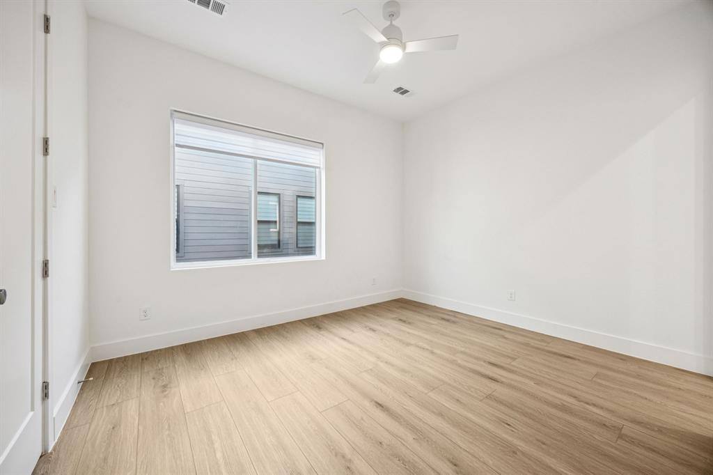 Townhouse for rent at 2206 Arroyo Ave #204, Dallas, TX 75219
