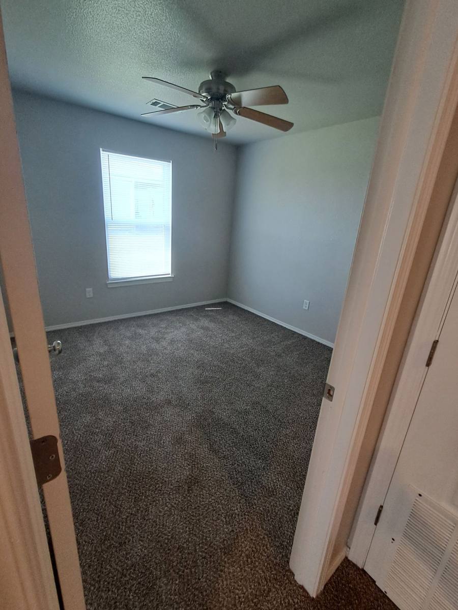 Apartment for rent at 1309 S High St, El Dorado, KS 67042