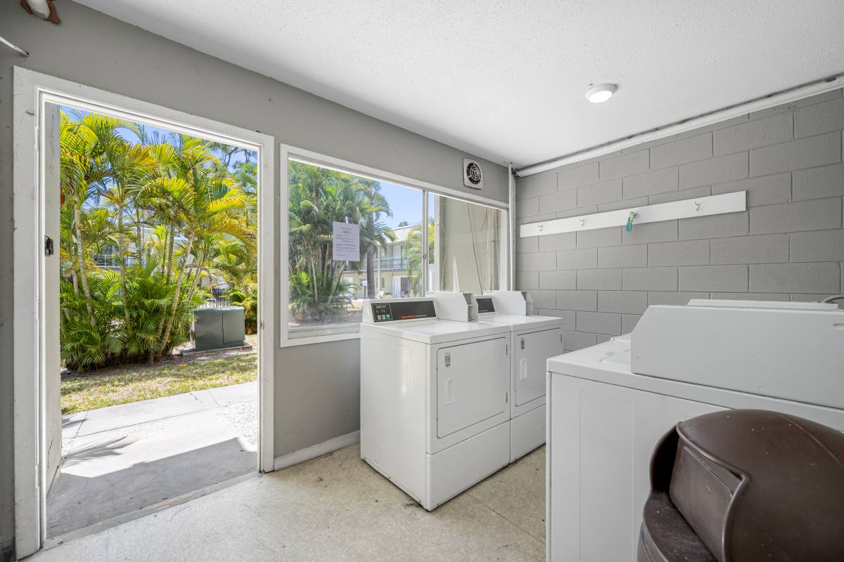 Apartment for rent at 1852 Golf View Ave #27, Fort Myers, FL 33901